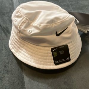 White Nike infant hat